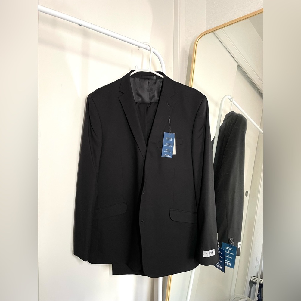 KENNETH COLE REACTION Men's Techni-Cole Suit